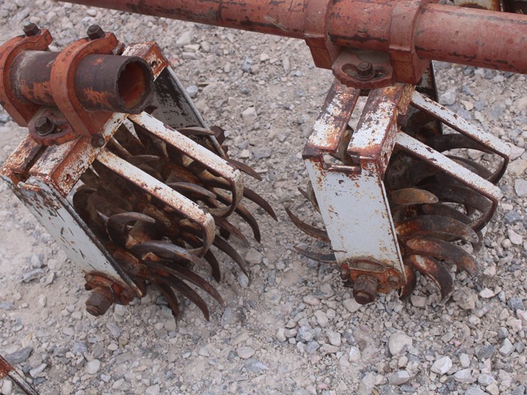 #1047-•-lilliston-8-row-field-cultivator-image-12