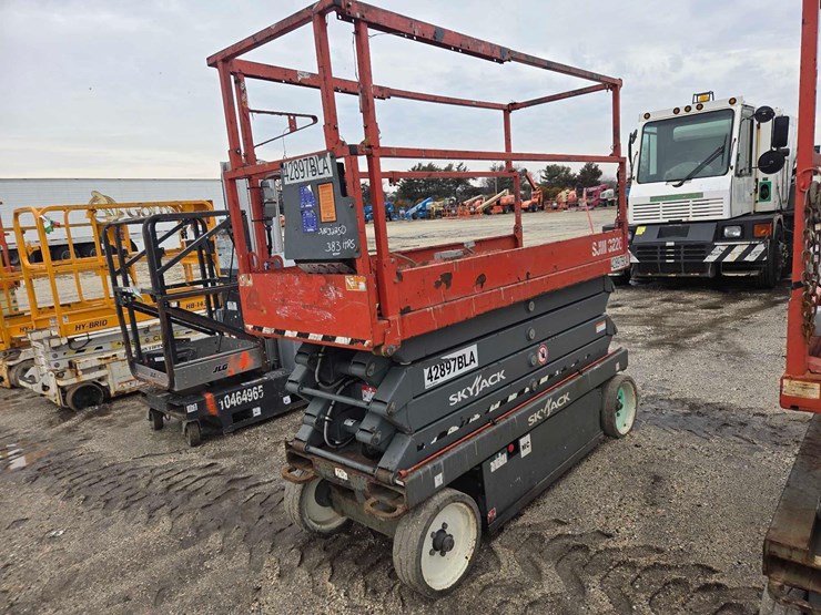 2017-skyjack-sjiii3226-image-1