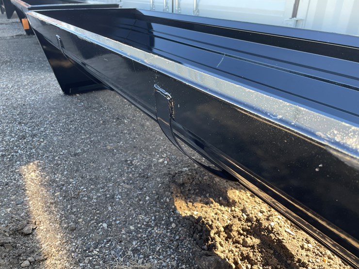 #3008-•-cattle-feed-trough-image-5