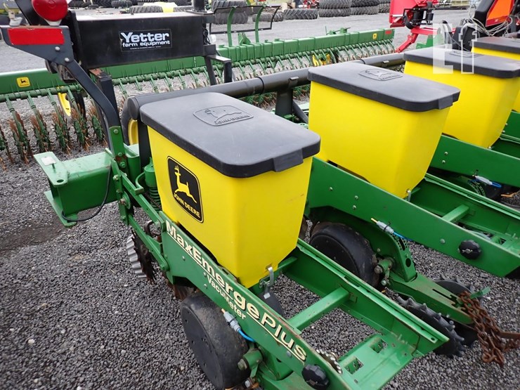 john-deere-1730-image-9