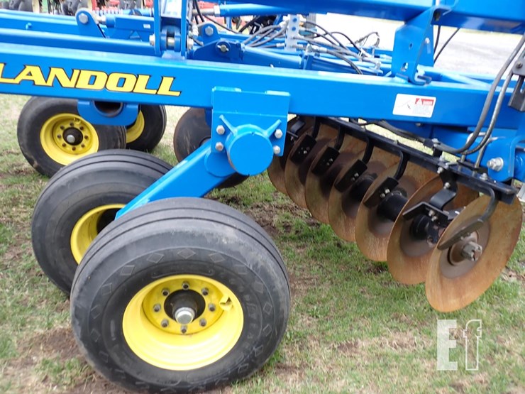 2010-landoll-6230-image-6