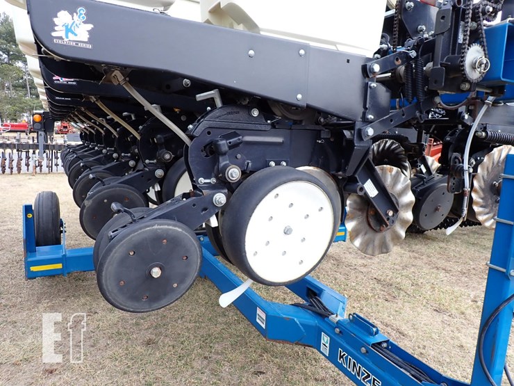kinze-3500-image-4