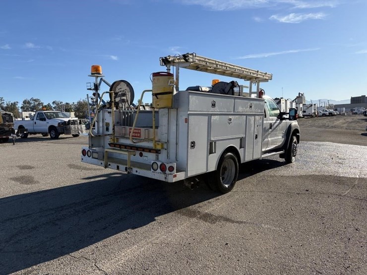 2012-ford-f450-xlt-image-3