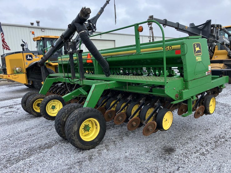 john-deere-750-image-14