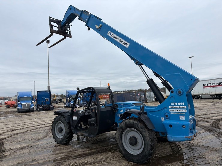 2016-genie-gth844-image-7