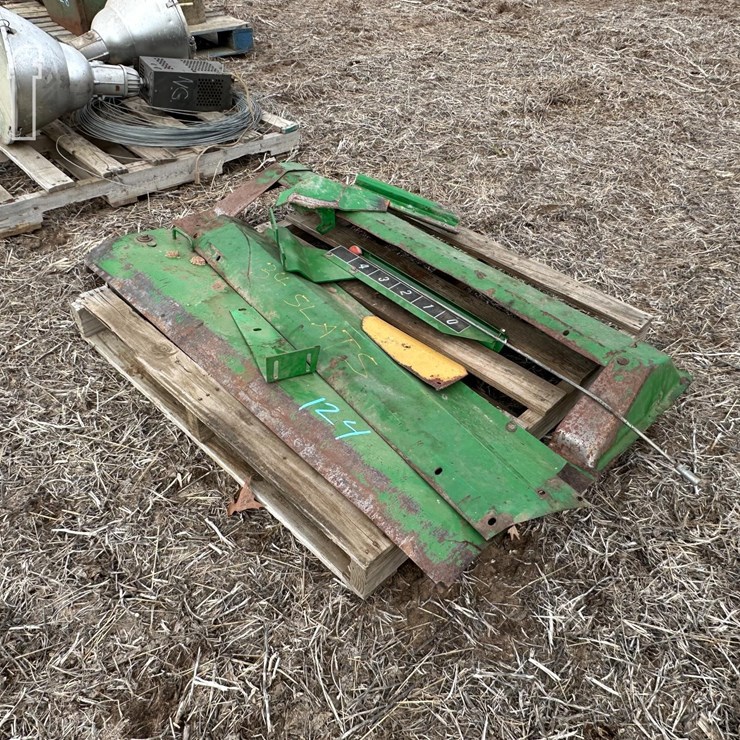 SKID WITH SIDE TIN AND SLATS