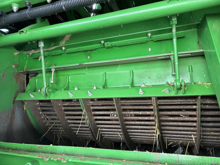 2014-john-deere-s670-image-60