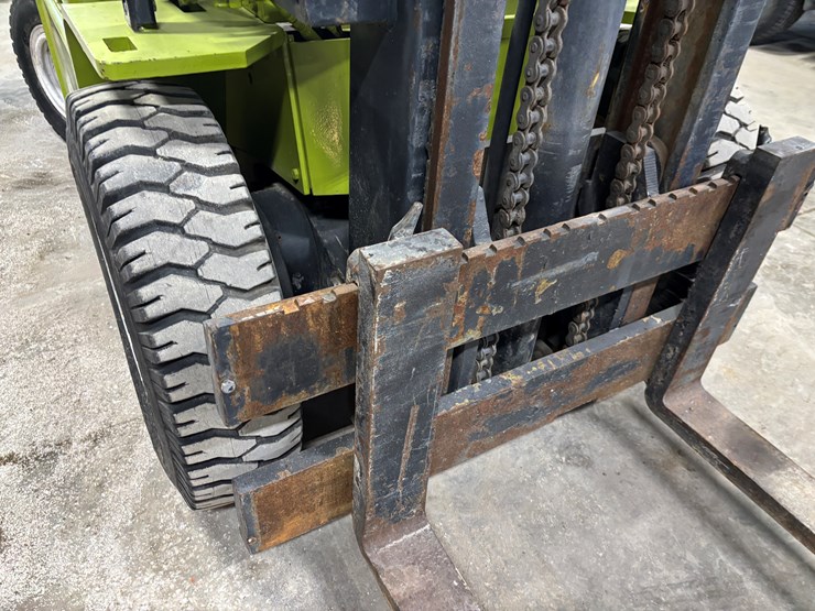 #2306-•-clark-c500-forklift-image-49