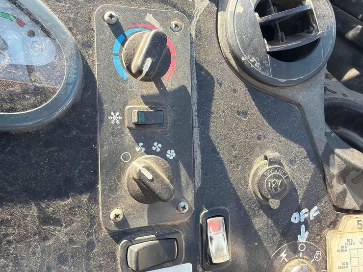 2017-genie-gth1056-image-17