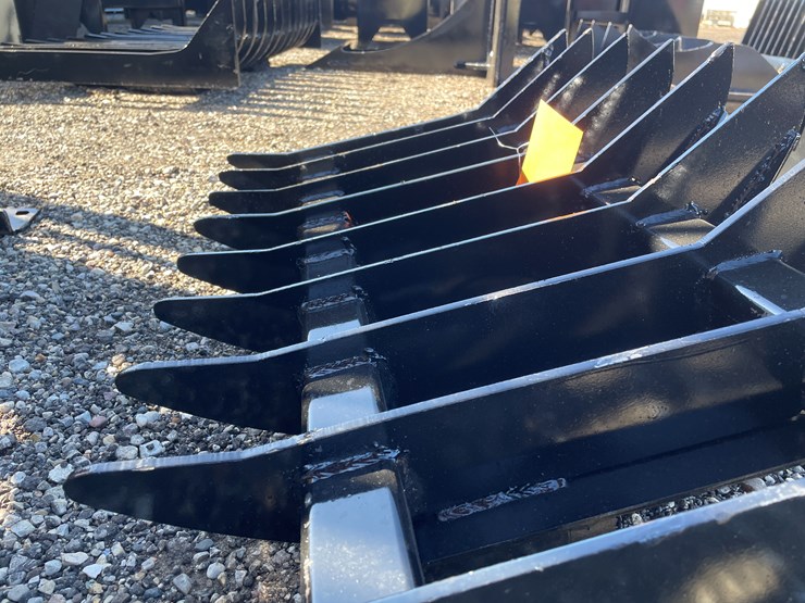 #3035-•-mini-skid-steer-root-rake-image-5