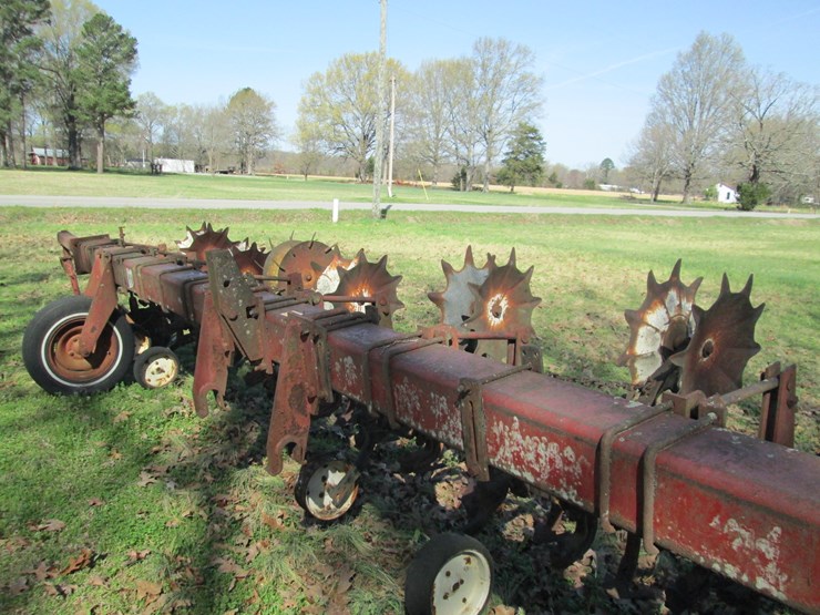 international-8-image-10