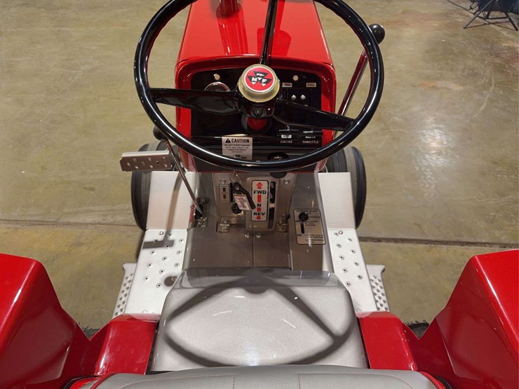 massey-ferguson-1100-image-24