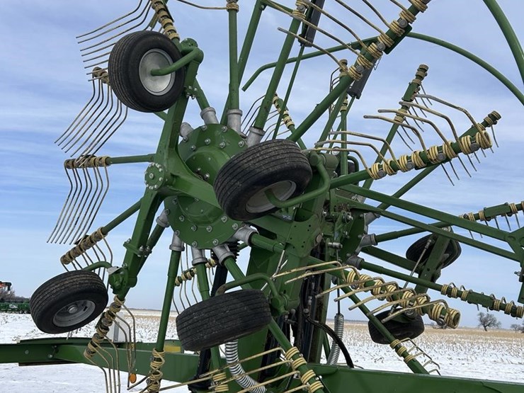 2023-krone-swadro-1250-image-22