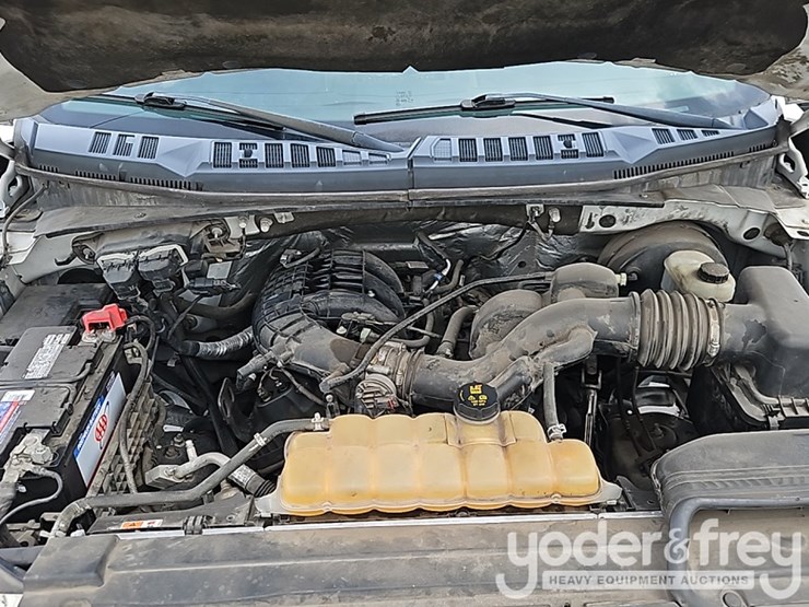 2016-ford-f150-image-17