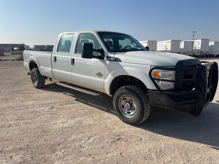 2014-ford-f350-image-3