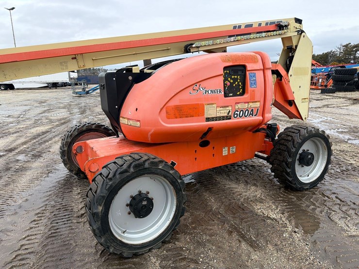 jlg-600aj-image-2