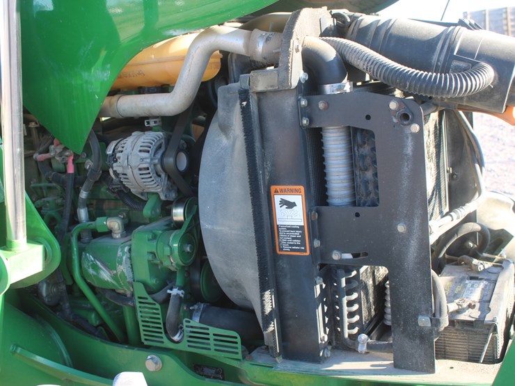 2011-john-deere-6115d-image-78