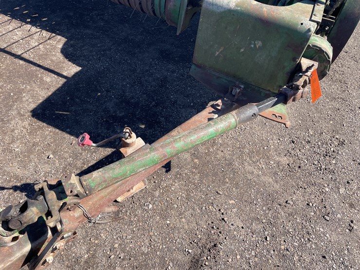 john-deere-14t-image-10