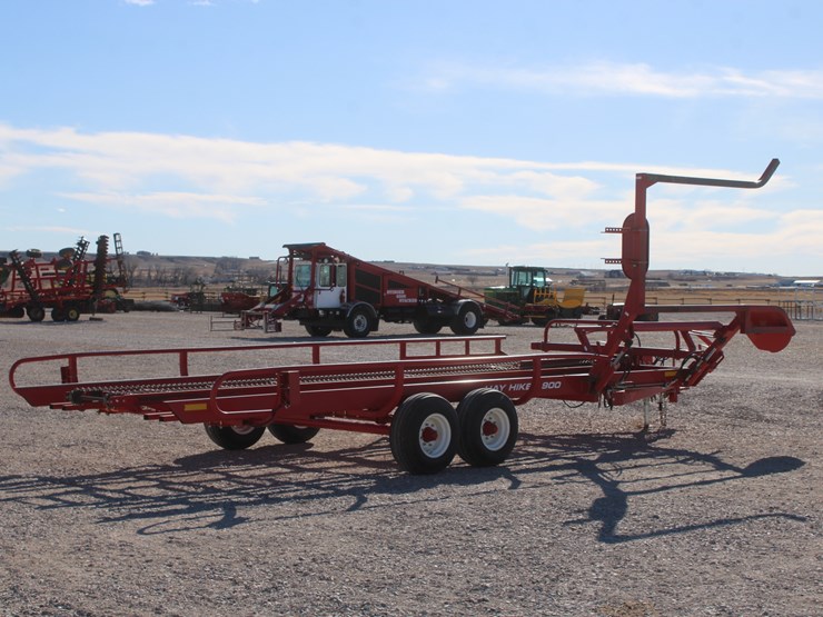 proag-hay-hiker-900-image-5