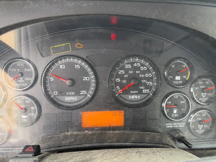 2013-international-prostar-image-15