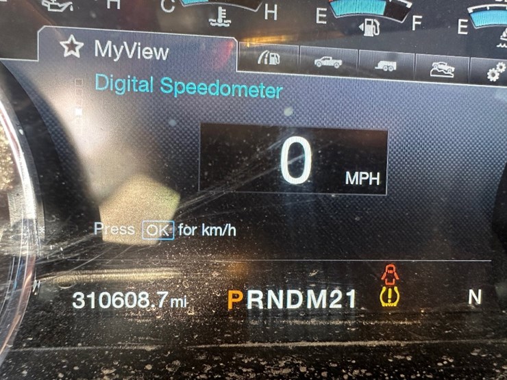 2017-ford-f350-image-11