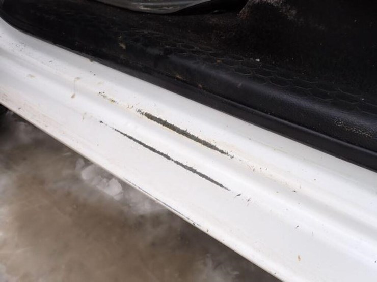 2015-dodge-ram-1500-image-30