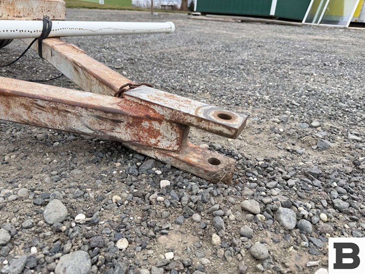 chemigation-trailer-w/-custom-applicator-image-8