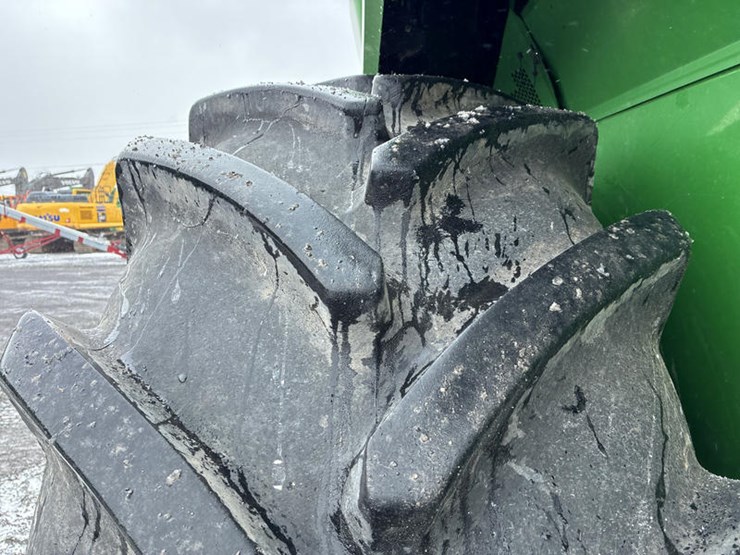 2018-john-deere-s790-image-22