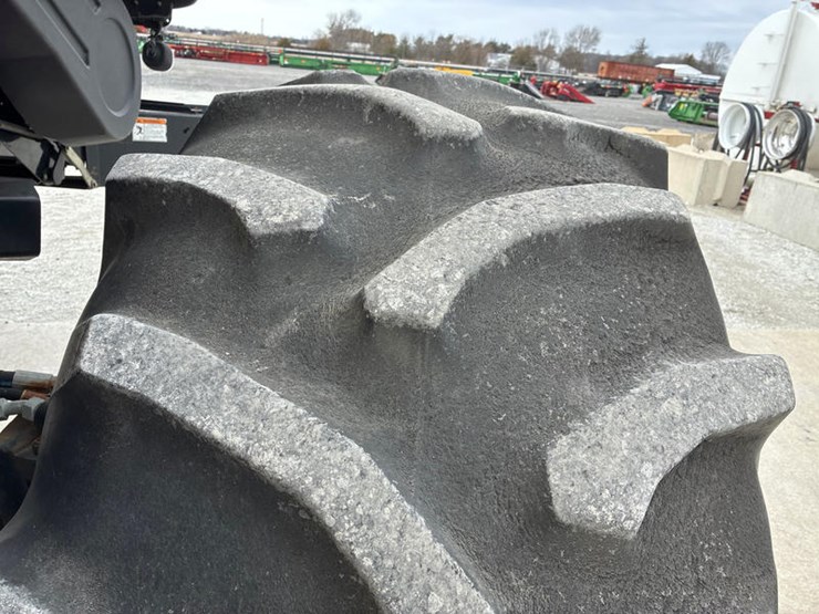 2009-new-holland-cr9060-image-43