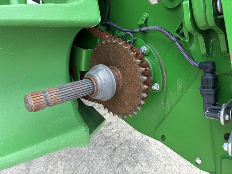 2023-john-deere-s780-image-8