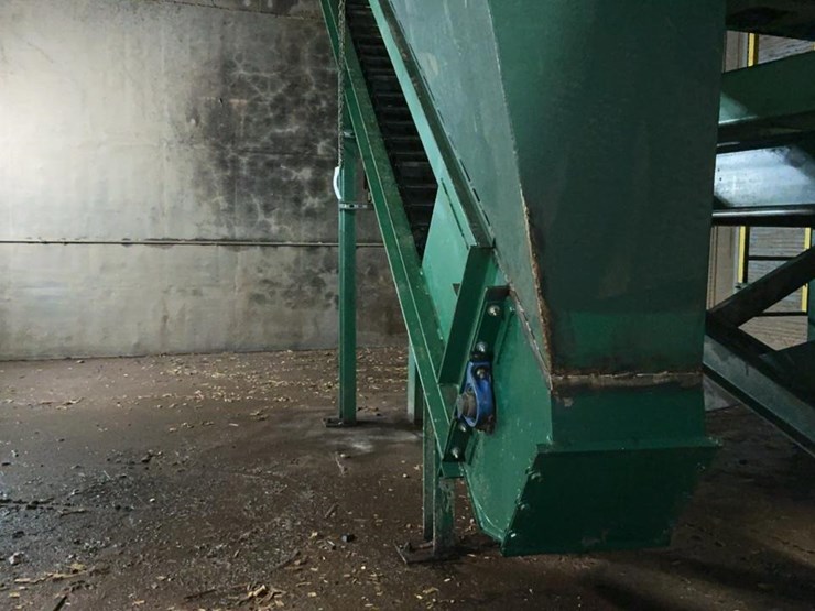 #258-•-chain-chip-conveyor-image-3