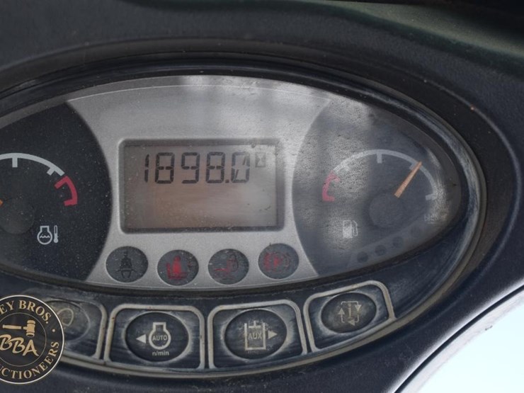 2016-bobcat-t650-image-52