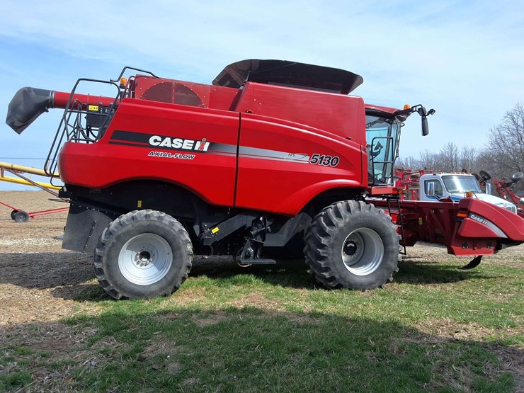 2014-case-ih-5130-image-40