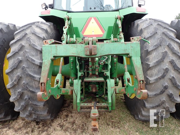 john-deere-8100-image-9