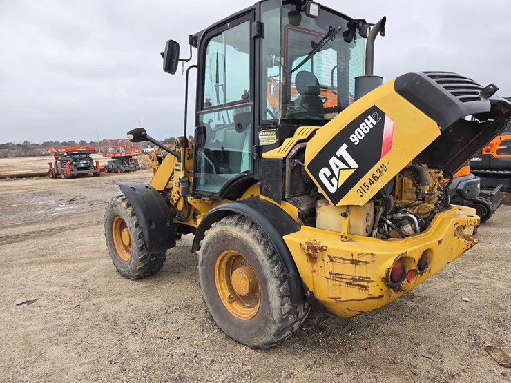 2017-caterpillar-908h2-image-4