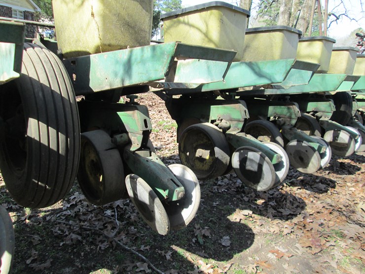 john-deere-7100-image-9