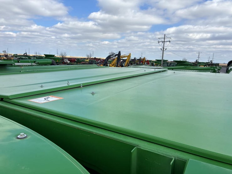 2023-john-deere-s780-image-26