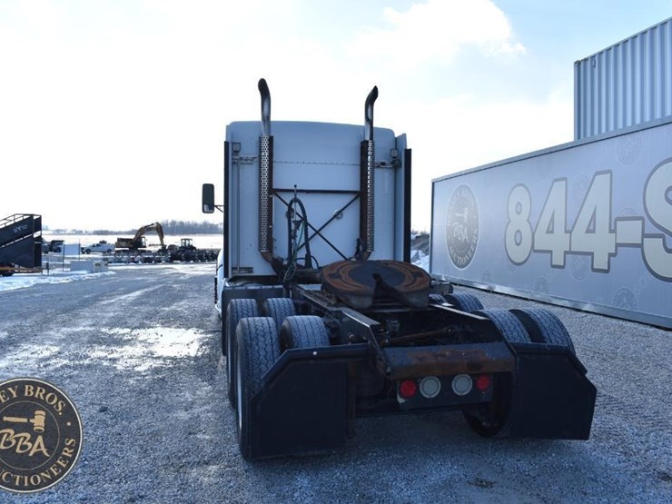 2012-kenworth-t660-image-8