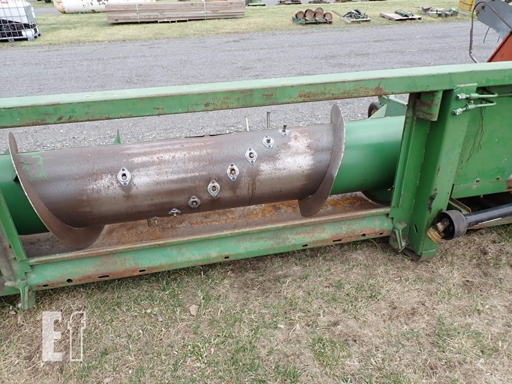 john-deere-212-image-3