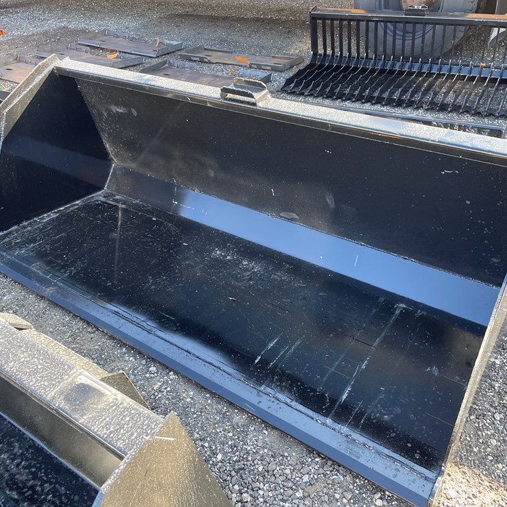 #3045 • 84" Skid Steer Snow or Litter Bucket