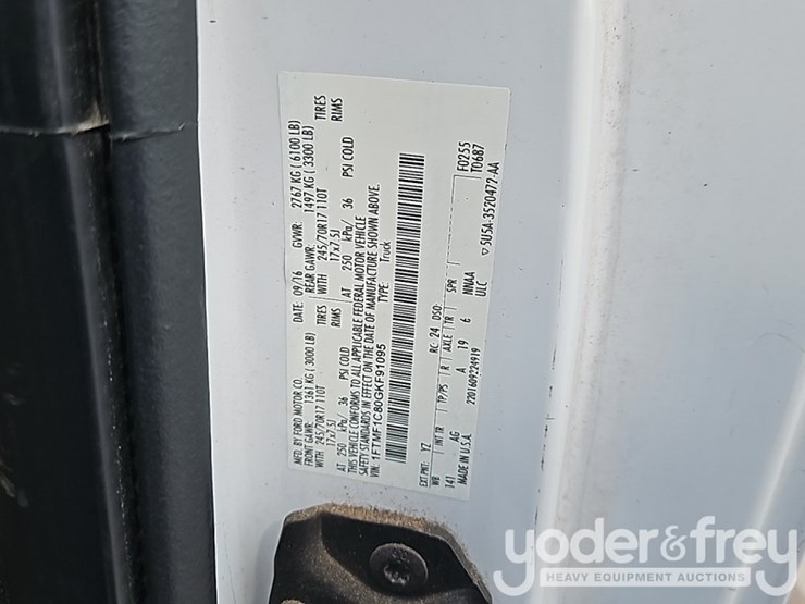 2016-ford-f150-image-31