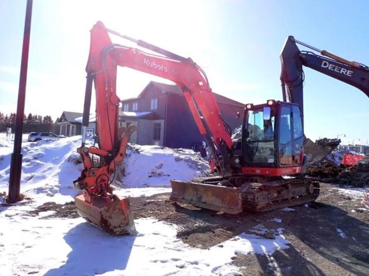 2021-kubota-kx080-4-image-1