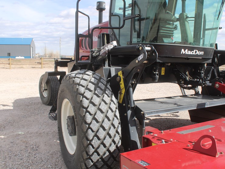 2015-mac-don-m155e4-image-71