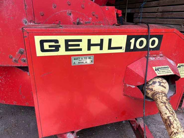 gehl-100-image-2