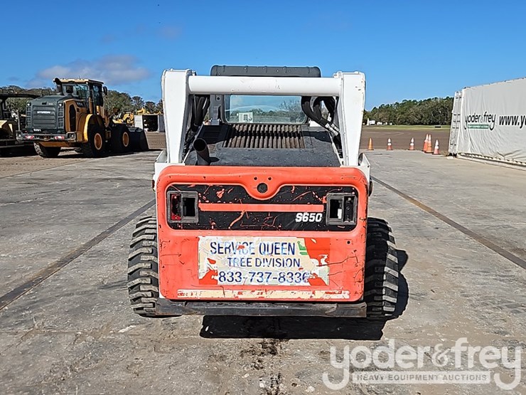 2017-bobcat-s650-image-16