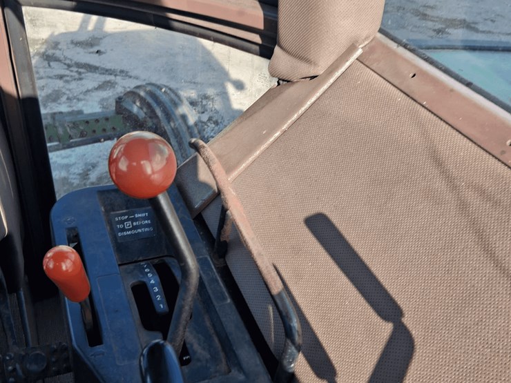 john-deere-4430-image-8