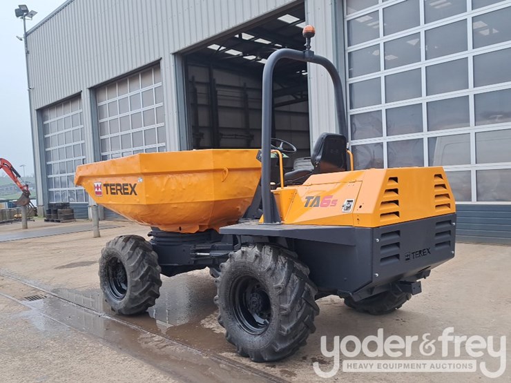 benford-6-ton-swivel-skip-dumper,-roll-bar-image-3