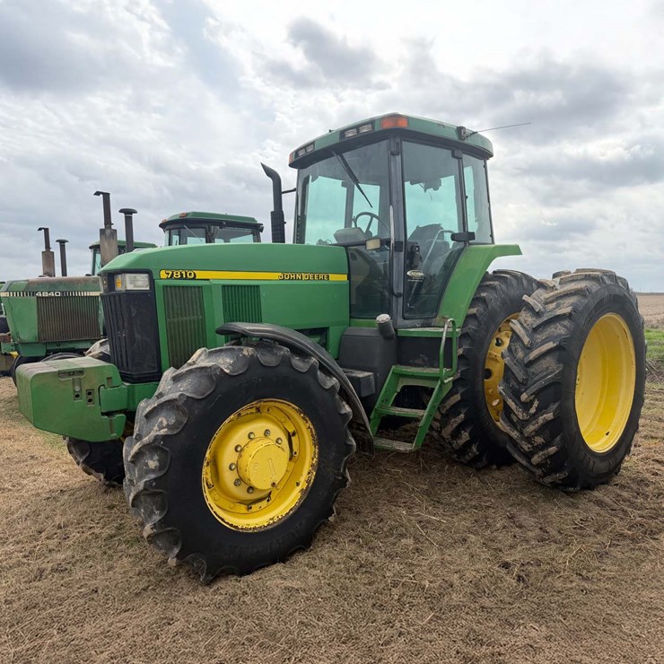 1998 JOHN DEERE 7810