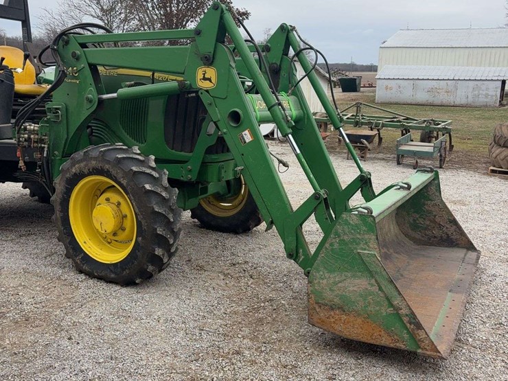2004-john-deere-6420-image-5