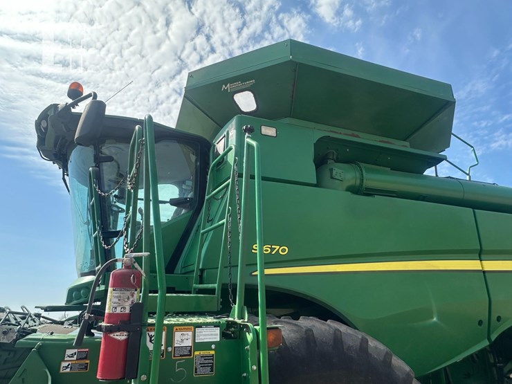 john-deere-s670-image-19